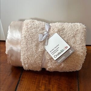 NWT Crate&kids Light Pink Blanket